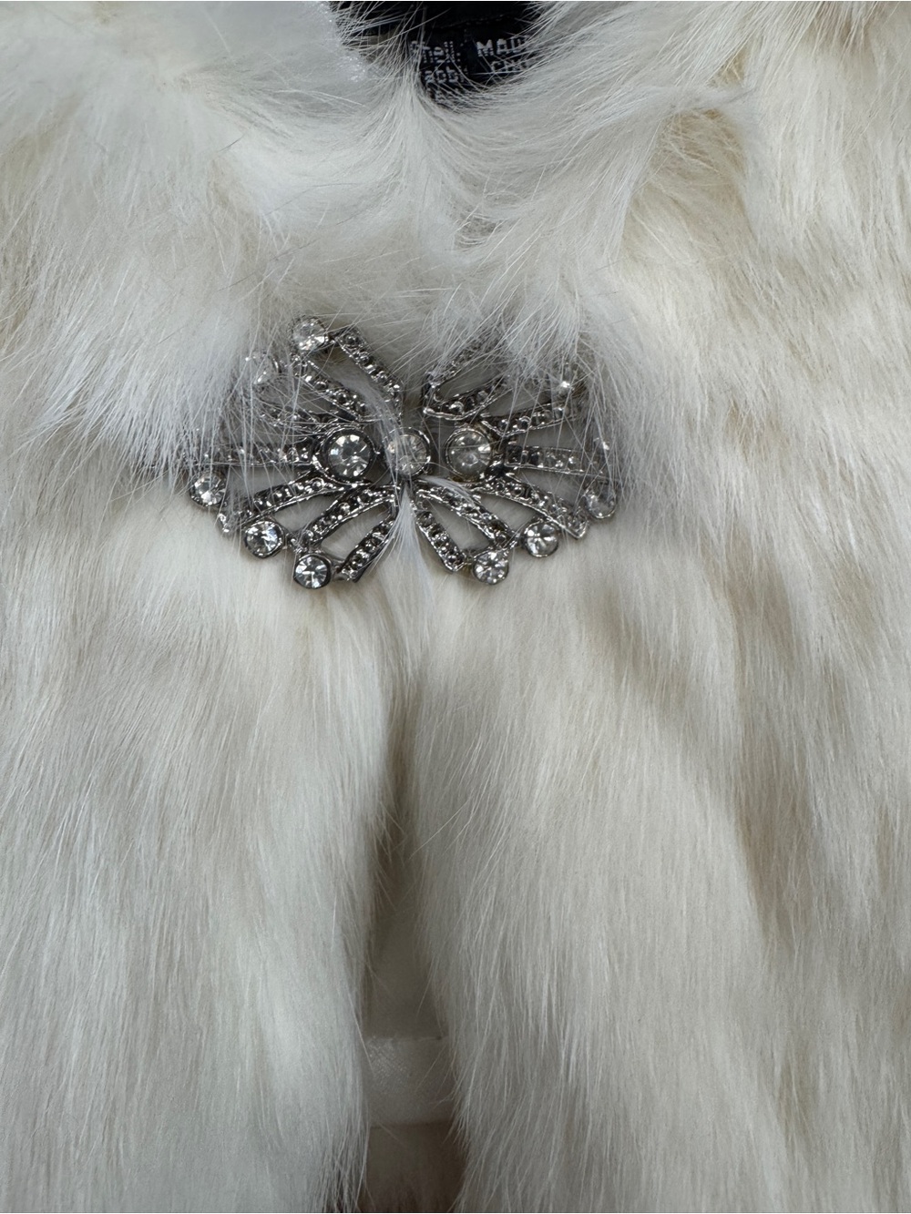 Y2K bebe Genuine Rabbit Fur Capelet Shrug with Rhinestone Clasp Sz S - Picture 9 of 10